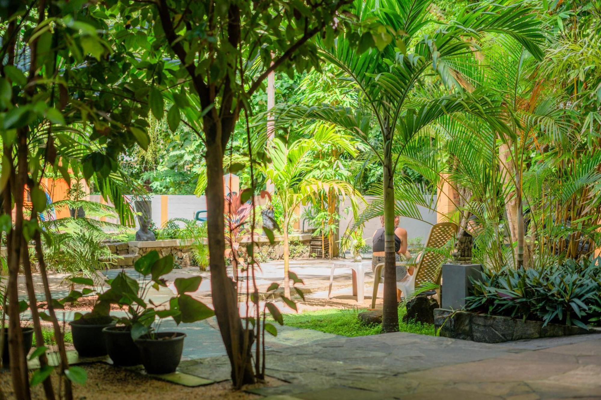 Monkey Villa Hikkaduwa Exterior foto